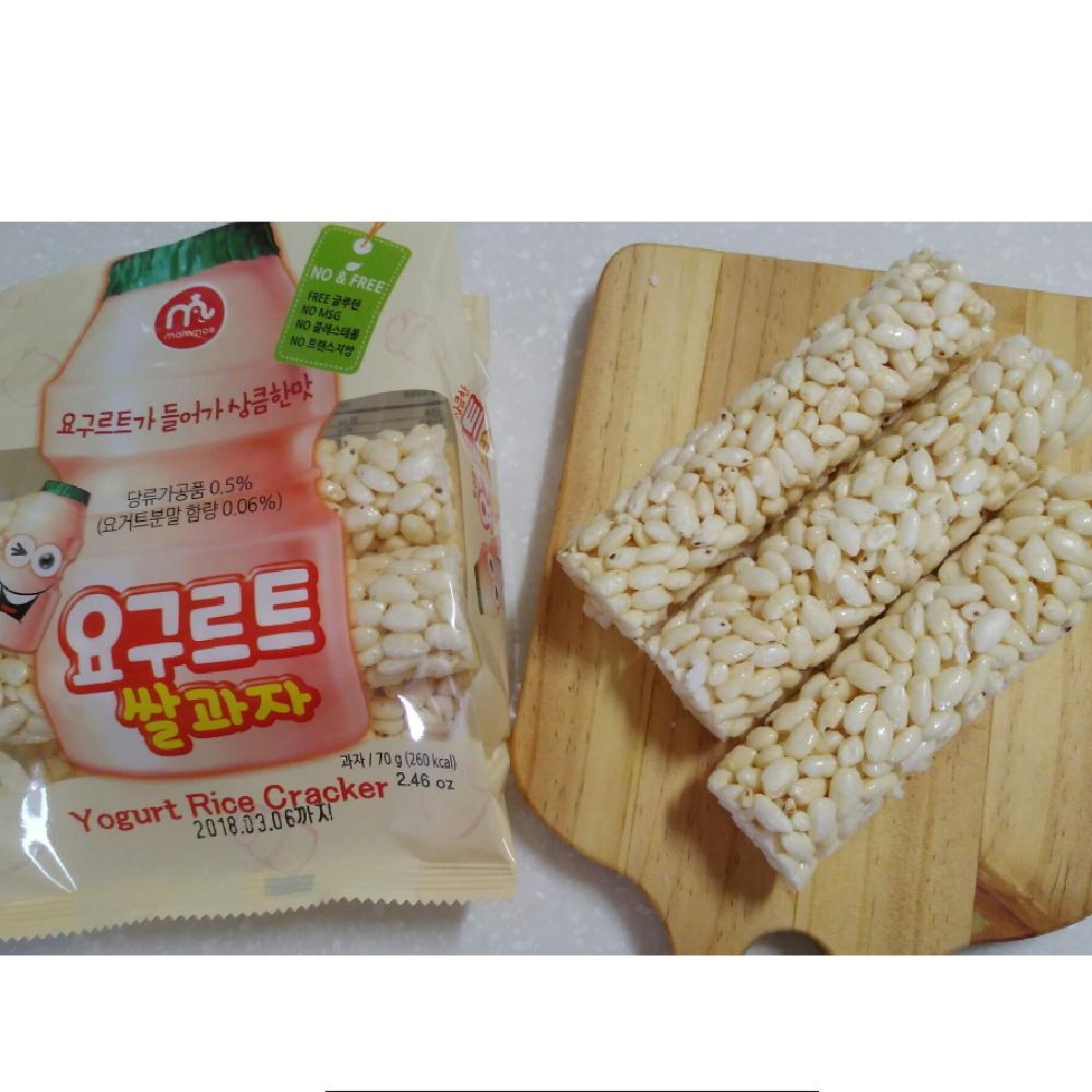Yogurt Rice Cracker