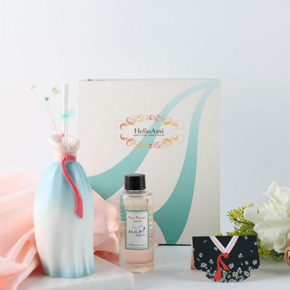 HELLOASSI  Little Assi Diffuser Vase