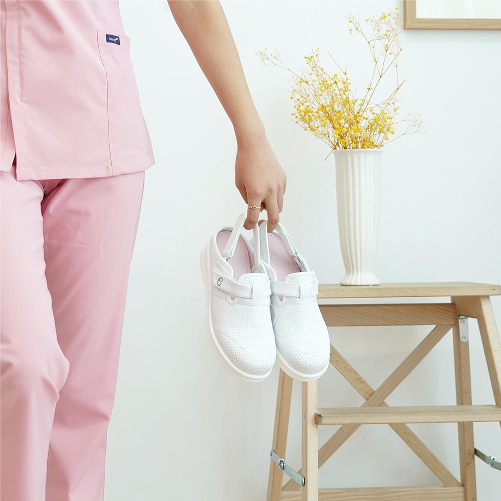 Deep Cushion Sneakers