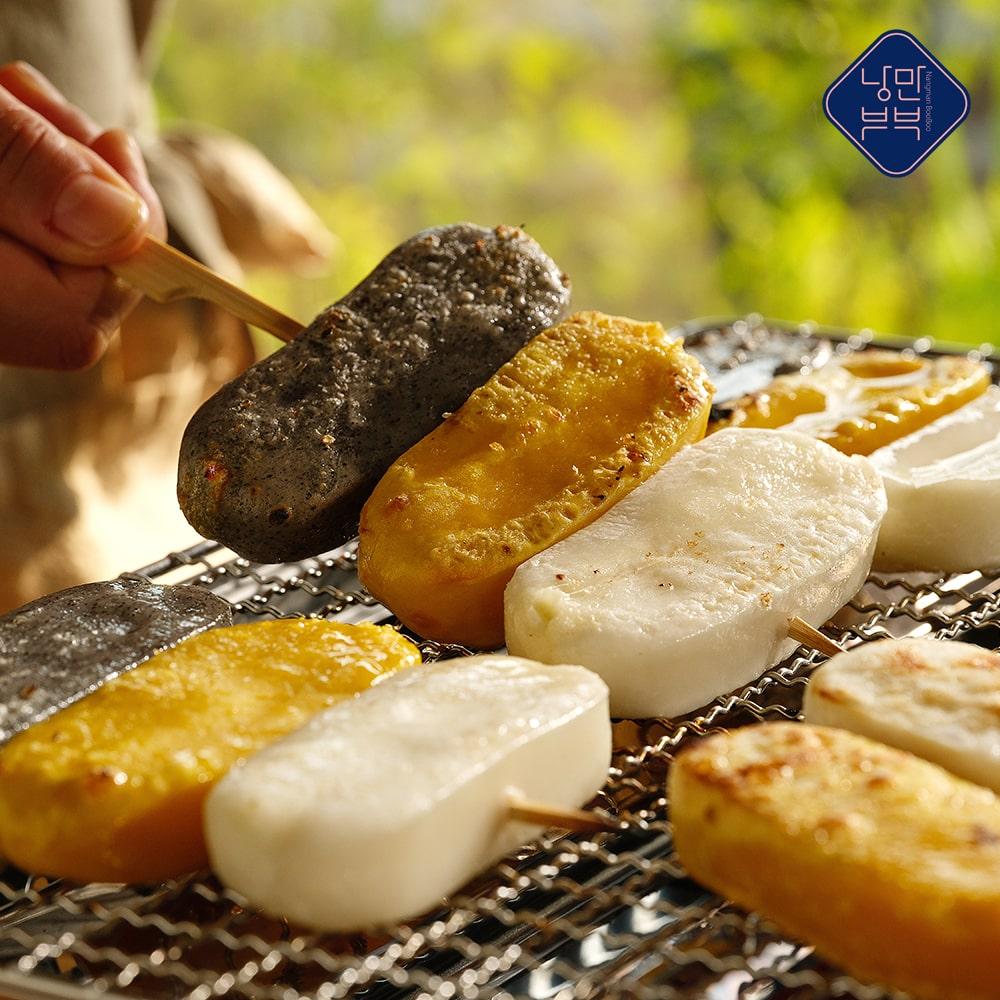 Grilled Cheese tteok bar